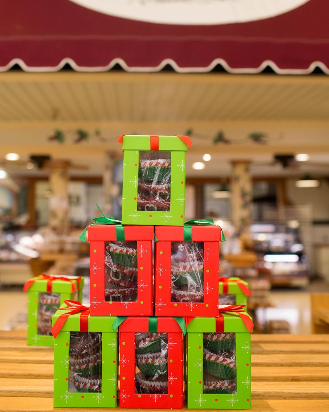 Need a little homemade sweet treat for someone special on your holiday list ?!? Look…