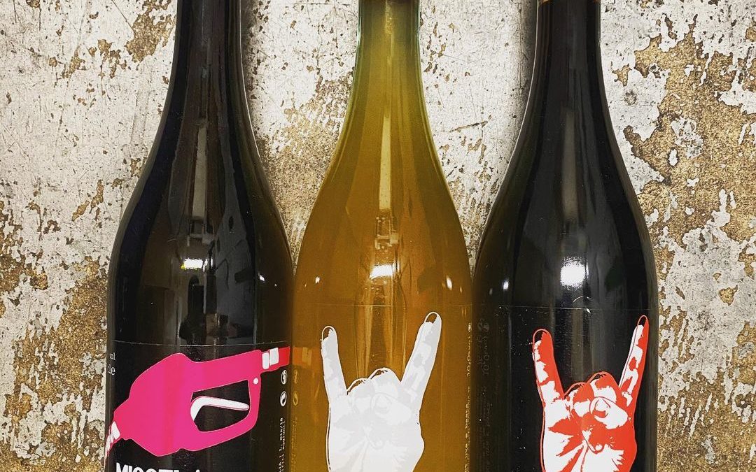 @lammidia now available at Perkins. Rock on! @zevrovineselections 
.
.
.
#natura…