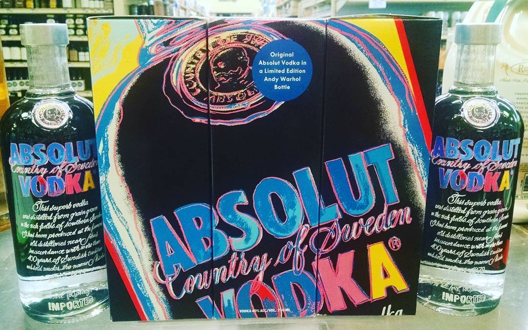 Any Absolut Warhol fans out there? #vodka #warhol #throwback #spirits #absolut @absolutvodka