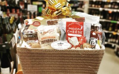 Don’t sleep on our custom, handmade Christmas / Hanukkah / holiday baskets y’all…